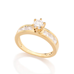 GOLD RING WITH ZIRCONIA