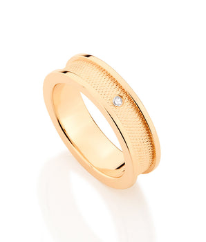 GOLD RING WITH ZIRCONIA