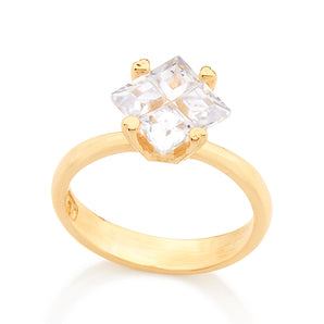 GOLD RING WITH ZIRCONIA
