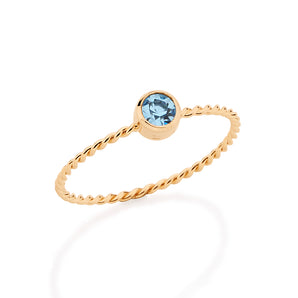 GOLD RING WITH CRYSTAL