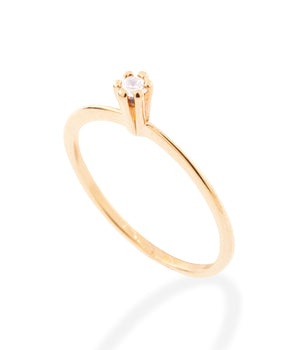 GOLD RING WITH ZIRCONIA