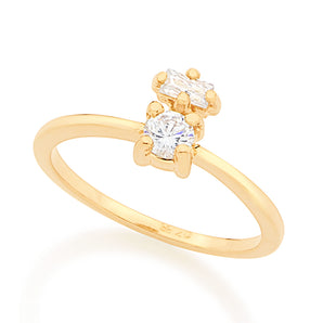 GOLD RING WITH ZIRCONIA