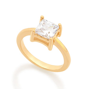 GOLD RING WITH ZIRCONIA