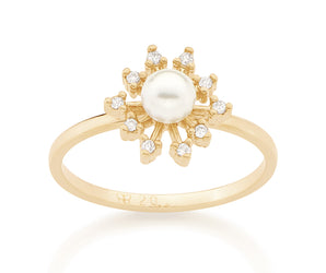 GOLD RING WITH PEARL AND ZIRCONIA