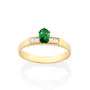 GOLD HOLIDAY SURPRISE SOLITAIRE RING IN GREEN
