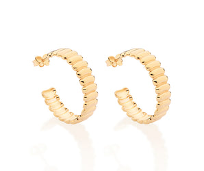 GOLD WAVED THICK HOOP EARRINGS