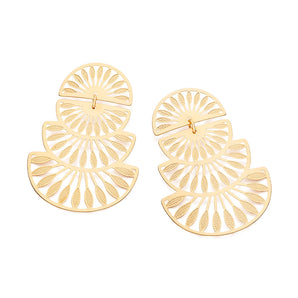 GOLD MANDACARU LEAVES PENDULUM EARRINGS