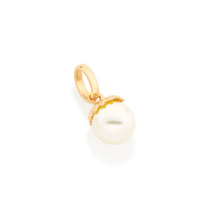 GOLD PLATED PENDANT WITH PEARL