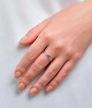 RHODIUM LACED SKINNY RING