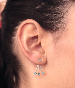 RHODIUM PLATED EARRING WITH CRYSTAL