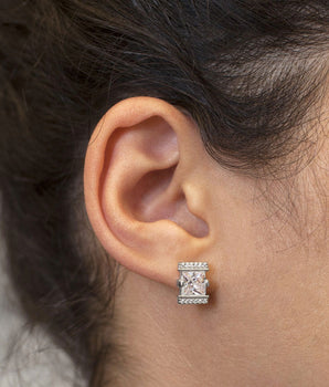 RHODIUM PLATED EARRING WITH ZIRCONIA