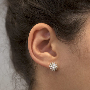 RHODIUM PLATED EARRING WITH ZIRCONIA