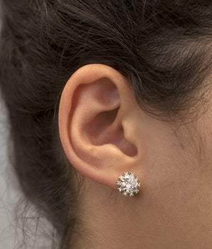 RHODIUM PLATED EARRING WITH ZIRCONIA