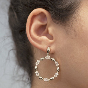 RHODIUM PLATED EARRING WITH ZIRCONIA