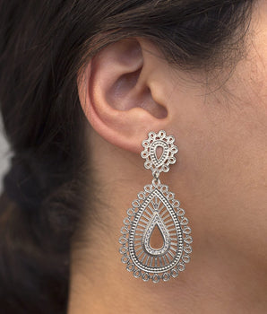 RHODIUM PLATED EARRING WITH ZIRCONIA