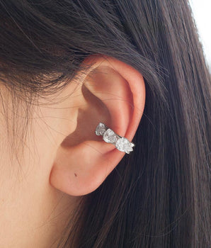 RHODIUM PLATED EARRING WITH ZIRCONIA