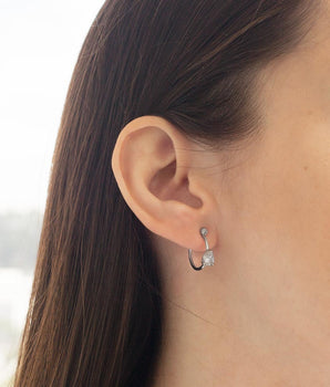 RHODIUM PLATED EARRING WITH ZIRCONIA