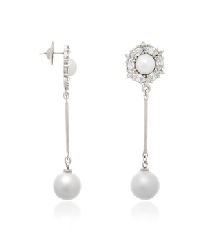 RHODIUM PLATED EARRING WITH PEARL AND ZIRCONIA