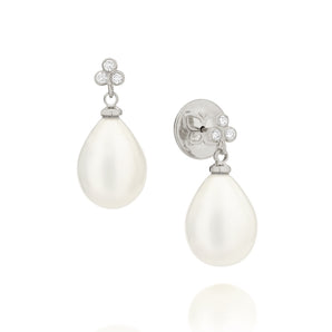 RHODIUM PLATED EARRING WITH PEARL AND ZIRCONIA