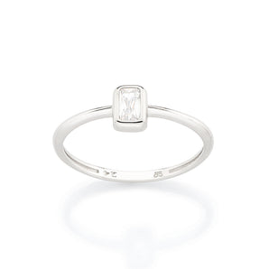 PLATINUM SMALL PIECE OF LOVE SOLITAIRE RING IN WHITE