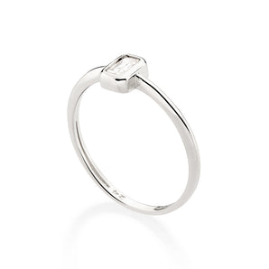 PLATINUM SMALL PIECE OF LOVE SOLITAIRE RING IN WHITE