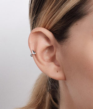 PLATINUM DEW DROPS EAR CUFF