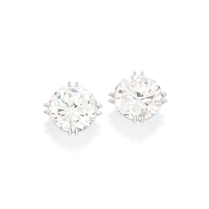 PLATINUM LIGHT BUTTON EARRING