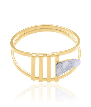 GOLD RING WIT RHODIUM