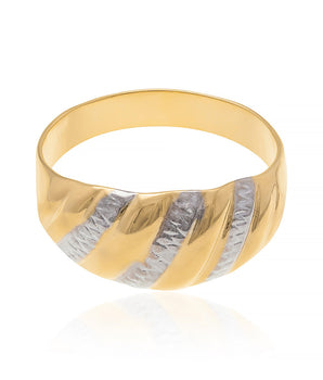 GOLD RING WITH RHODIUM APPLICATION