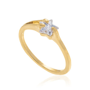 GOLD RING WITH ZIRCONIA