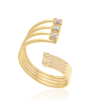 GOLD RING WITH CRYSTAL