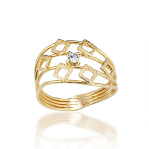 GOLD RING WITH CRYSTAL