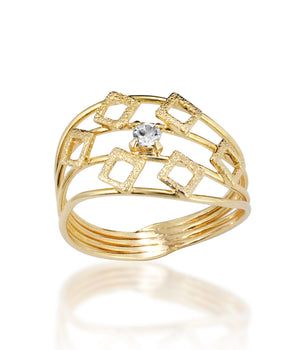 GOLD RING WITH CRYSTAL