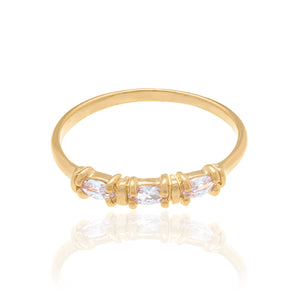 GOLD RING WITH ZIRCONIA
