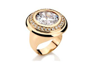 GOLD RING WITH ZIRCONIA
