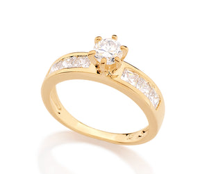 GOLD RING WITH ZIRCONIA