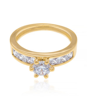 GOLD RING WITH ZIRCONIA