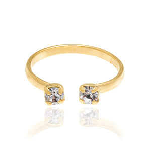 GOLD RING WITH CRYSTAL