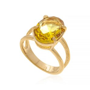 GOLD RING WITH CRYSTAL
