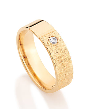 GOLD RING WITH ZIRCONIA