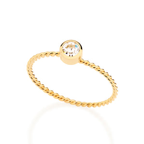 GOLD RING WITH CRYSTAL