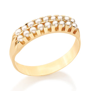 GOLD RING WITH PEARL