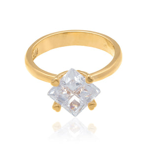 GOLD RING WITH ZIRCONIA
