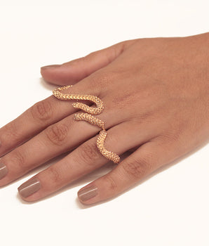 GOLD RING