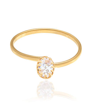 GOLD RING WITH ZIRCONIA