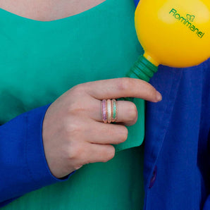 GOLD RING WITH ZIRCONIA