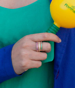 GOLD RING WITH ZIRCONIA
