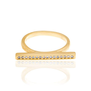 GOLD RING WITH ZIRCONIA