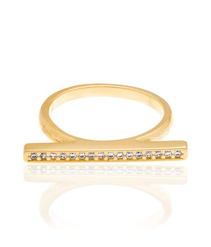 GOLD RING WITH ZIRCONIA