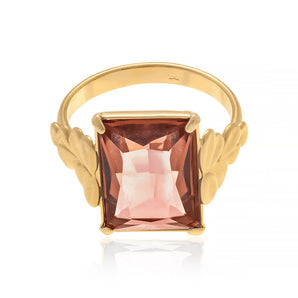 GOLD RING WITH CRYSTAL
